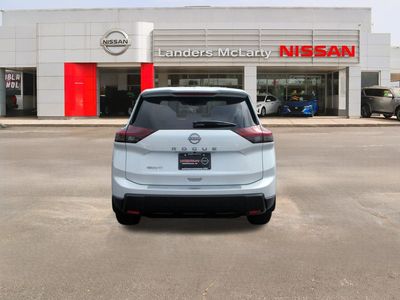 2026 Nissan Rogue - Photo 4
