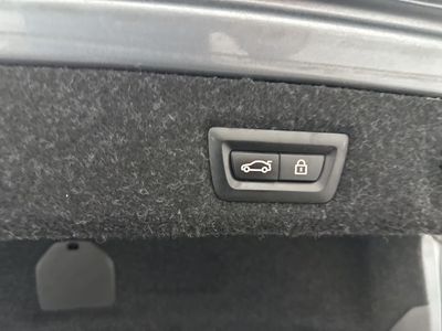 2018 BMW 5 Series - Photo 23