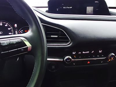 2025 Mazda CX-30 - Photo 21