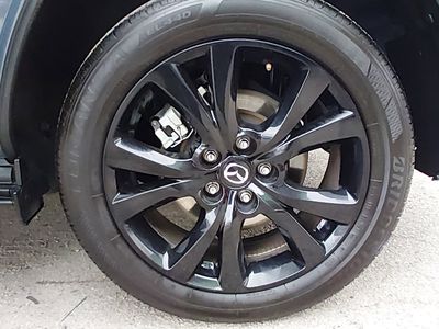 2025 Mazda CX-30 - Photo 13