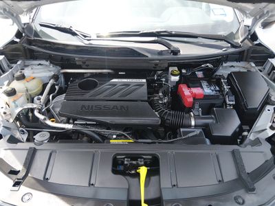 2025 Nissan Rogue — photo 9 view