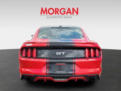 2016 Ford Mustang — detail view