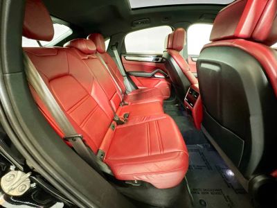 2023 Porsche Cayenne - Photo 23