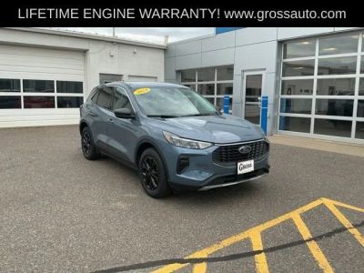 2024 Ford Escape — side profile view
