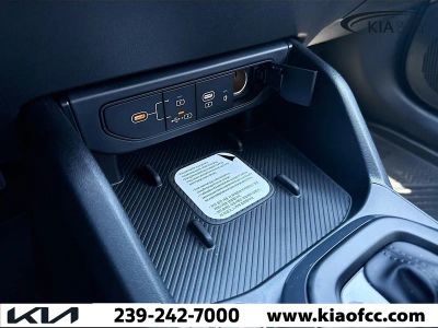 2025 Kia K4 — photo 26 view