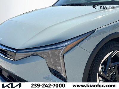 2025 Kia K4 — photo 8 view