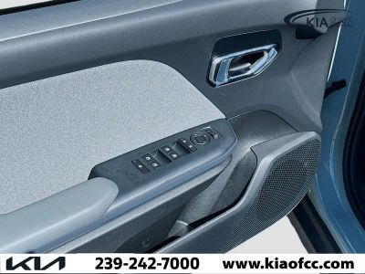 2025 Kia K4 — photo 20 view
