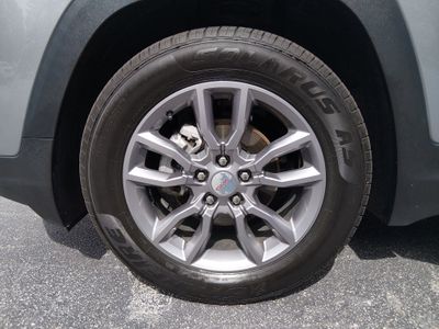 2024 GMC Terrain — photo 10 view