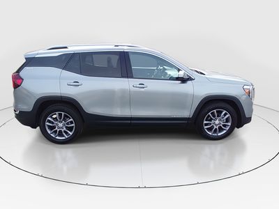 2024 GMC Terrain — photo 8 view