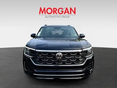 2026 Volkswagen Atlas — side profile view