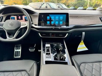 2026 Volkswagen Atlas — photo 9 view