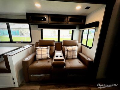 2026 Venture RV SportTrek Touring Edition - Photo 9