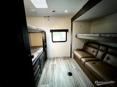 2026 Venture RV SportTrek Touring Edition - Photo 22