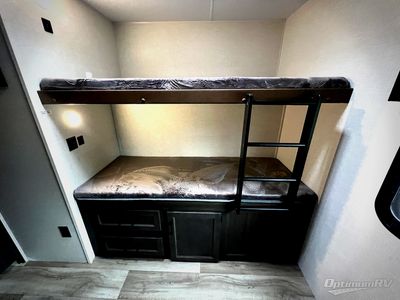 2026 Venture RV SportTrek Touring Edition - Photo 24