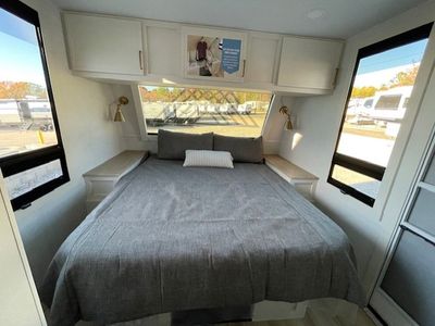 2026 Brinkley Model I - Photo 14
