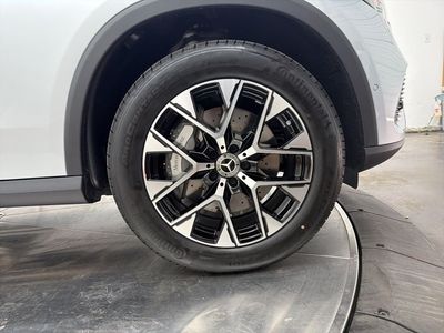 2026 Mercedes-Benz GLC - Photo 9
