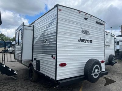 2025 Jayco Jay Flight SLX - Photo 4