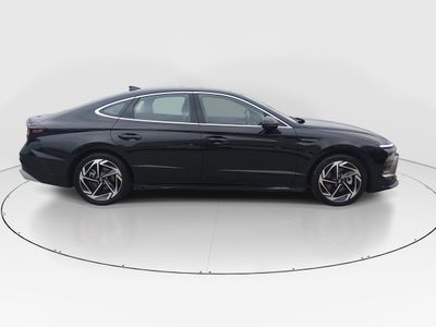 2024 Hyundai Sonata - Photo 8