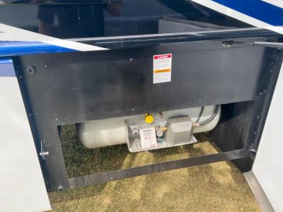 2026 Fleetwood BOUNDER - Photo 25