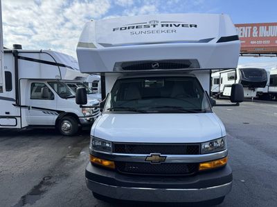 2026 Forest River SUNSEEKER - Photo 3