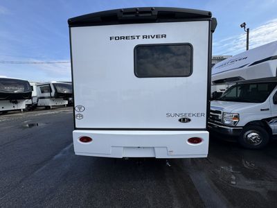 2026 Forest River SUNSEEKER - Photo 6