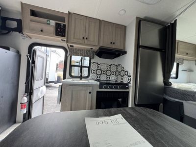 2026 Forest River SUNSEEKER - Photo 11