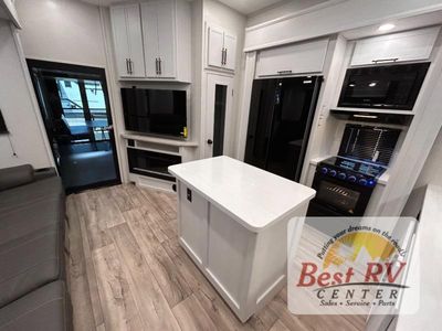 2026 Dutchmen RV Voltage V-Series - Photo 15