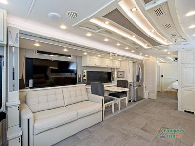 2026 Tiffin Motorhomes Allegro Bus - Photo 9
