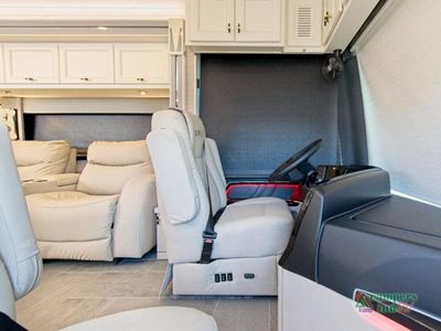 2026 Tiffin Motorhomes Allegro Bus - Photo 6