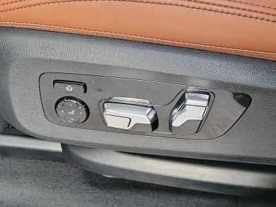 2026 BMW X5 — photo 15 view