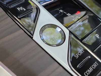 2026 BMW X5 — photo 27 view