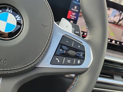 2026 BMW X5 — photo 21 view