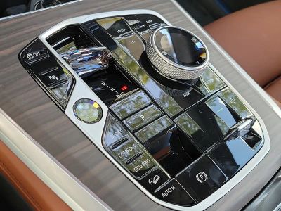 2026 BMW X5 — photo 26 view