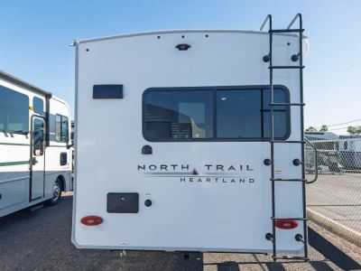 2027 Jayco NORTH TRAIL — photo 19 view