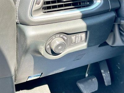 2026 Chrysler Pacifica — photo 10 view