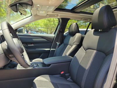 2026 Mazda CX-50 — photo 17 view