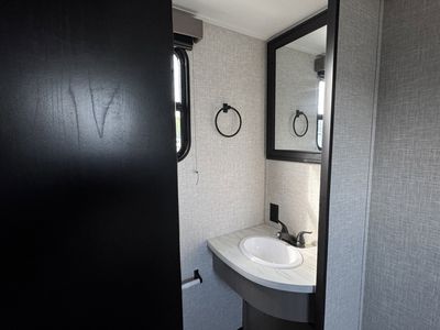 2026 Jayco Seismic - Photo 13