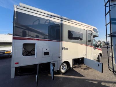 2026 Winnebago VIEW - Photo 19