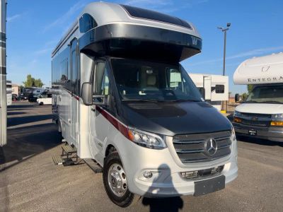 2026 Winnebago VIEW - Photo 1