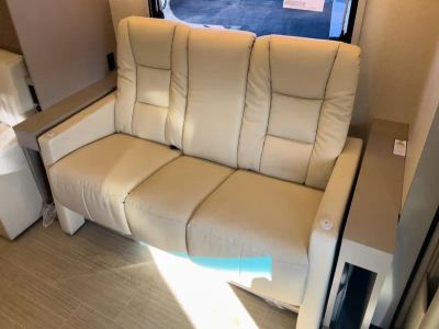 2026 Winnebago VIEW - Photo 8