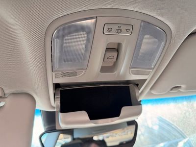 2023 Hyundai Kona Limited — photo 32 view