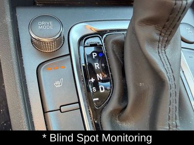 2023 Hyundai Kona Limited — photo 22 view