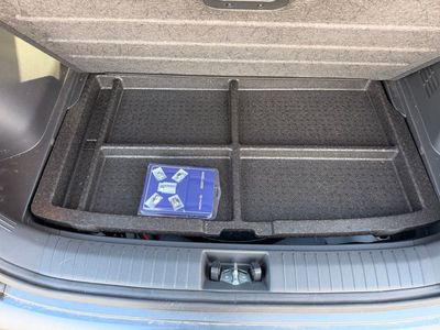 2023 Hyundai Kona Limited — photo 41 view