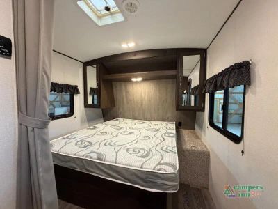 2020 Keystone RV Springdale — photo 38 view