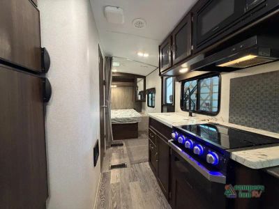 2020 Keystone RV Springdale — photo 31 view