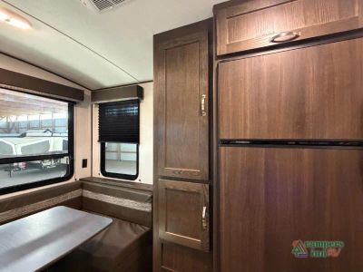 2020 Keystone RV Springdale — photo 25 view