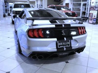 2022 Ford Mustang — detail view
