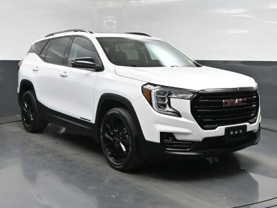 2023 GMC Terrain — detail view