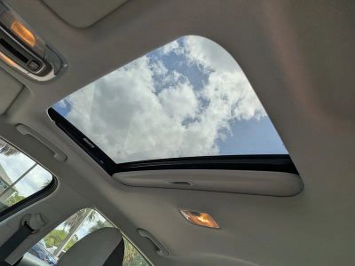 2023 Hyundai Elantra — photo 21 view