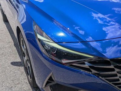 2023 Hyundai Elantra — photo 10 view